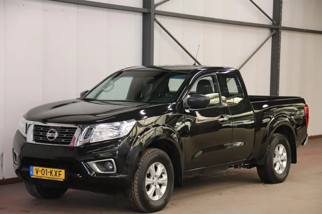 Nissan Navara 2.3 dCi PICK UP 4X4 3500KG trekvermogen