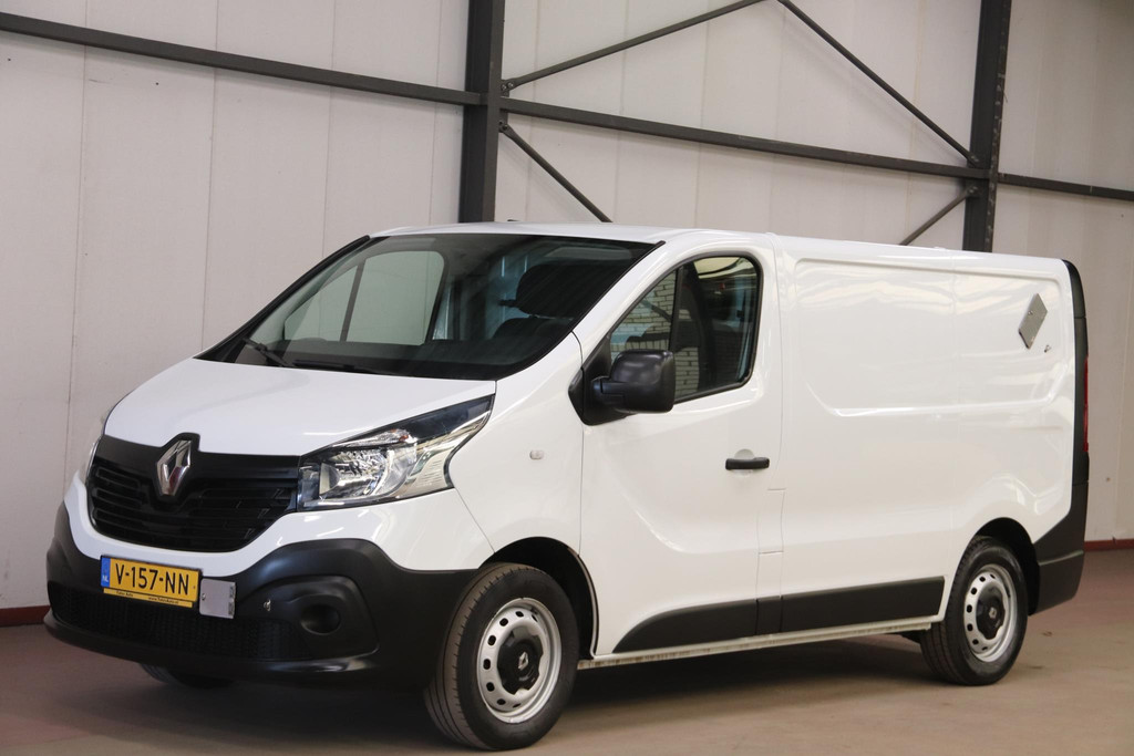 Renault Trafic 1.6 dCi WERKPLAATSINRICHTING AIRCO