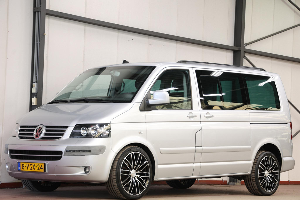 Volkswagen Transporter Multivan 2.5 TDI Comfortline 2005