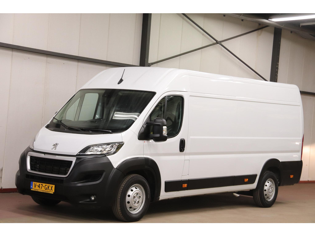 Peugeot Boxer 435 2.2 BlueHDi 140 L4H2 NAVIGATIESYSTEEM